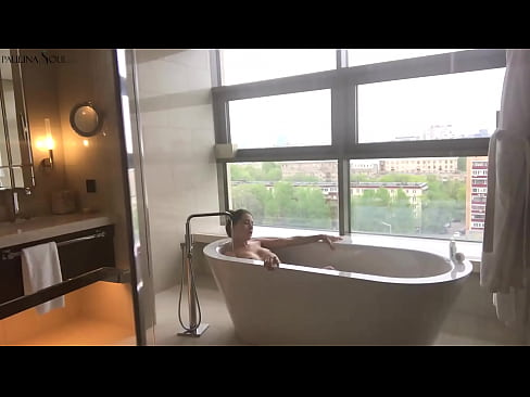 ❤️ Babe yang luar biasa ghairah jerking off dia di dalam bilik air Seks di lucah ms.courseclass.ru ❌️❤