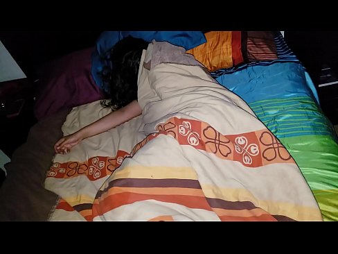 ❤️ Anak tiri memarahi ibu tirinya semasa dia tidur. Seks di lucah ms.courseclass.ru ❌️❤